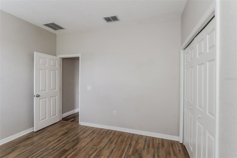 House in Lakeland, Florida 4 bedrooms, 195.93 sq.m. № 2198626 - photo 13