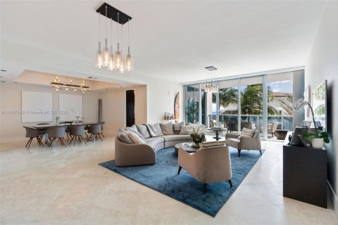 Copropriété à vendre à Miami Beach, Floride: 5 chambres, 384.15 m2 № 1452853 - photo 3