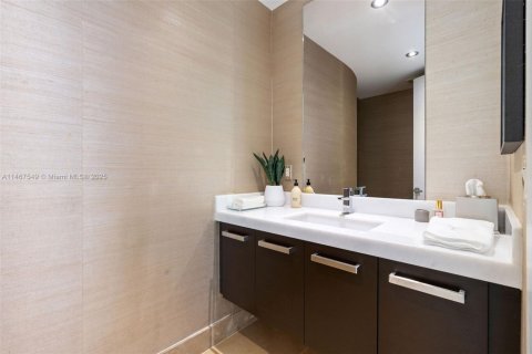 Copropriété à vendre à Miami Beach, Floride: 5 chambres, 384.15 m2 № 1452853 - photo 30