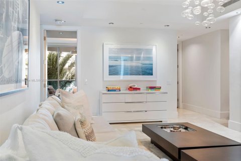 Copropriété à vendre à Miami Beach, Floride: 5 chambres, 384.15 m2 № 1452853 - photo 13