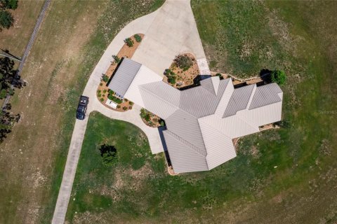 Casa en venta en Wildwood, Florida, 4 dormitorios, 283.44 m2 № 1287511 - foto 18