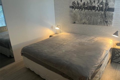Condominio en alquiler en Saint Petersburg, Florida, 1 dormitorio, 85.01 m2 № 1833206 - foto 10