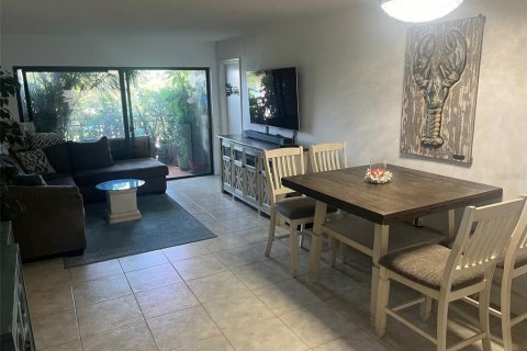 Condominio en alquiler en Saint Petersburg, Florida, 1 dormitorio, 85.01 m2 № 1833206 - foto 9