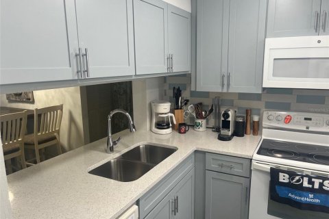 Condominio en alquiler en Saint Petersburg, Florida, 1 dormitorio, 85.01 m2 № 1833206 - foto 3