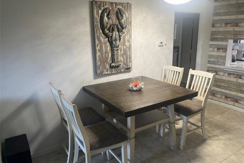 Condominio en alquiler en Saint Petersburg, Florida, 1 dormitorio, 85.01 m2 № 1833206 - foto 8
