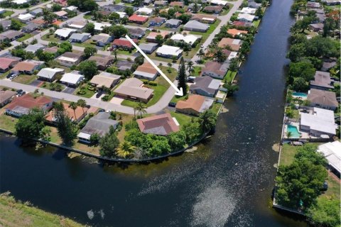 Villa ou maison à vendre à Tamarac, Floride: 2 chambres, 126.9 m2 № 1937292 - photo 24