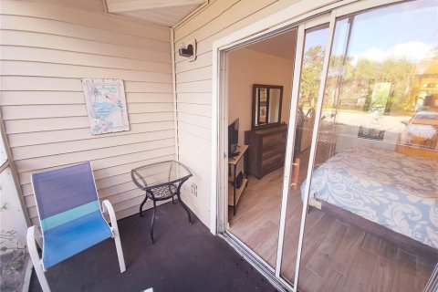 Condo in Sarasota, Florida, 2 bedrooms  № 1736765 - photo 14