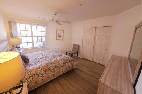 Condo in Sarasota, Florida, 2 bedrooms  № 1736765 - photo 15