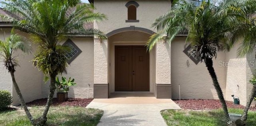 Casa en Deltona, Florida 4 dormitorios, 242.47 m2 № 1870654