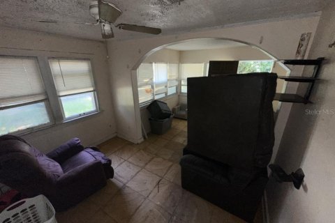 Casa en venta en Belleview, Florida, 2 dormitorios, 76.92 m2 № 1911755 - foto 4