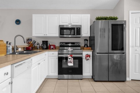 Casa en alquiler en Davenport, Florida, 4 dormitorios, 150.59 m2 № 1886282 - foto 4