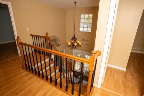 House in Apopka, Florida 5 bedrooms, 258.45 sq.m. № 1515675 - photo 5