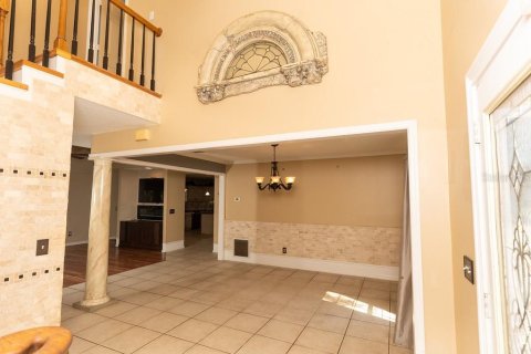 House in Apopka, Florida 5 bedrooms, 258.45 sq.m. № 1515675 - photo 6