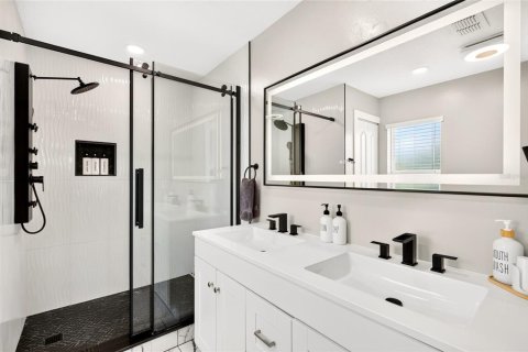 Casa en venta en Palm Coast, Florida, 4 dormitorios, 150.87 m2 № 2225478 - foto 16