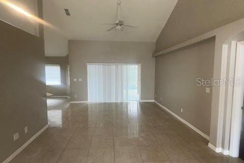 House in Palm Coast, Florida 3 bedrooms, 159.88 sq.m. № 1883067 - photo 5