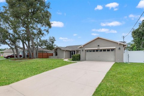 Casa en venta en Spring Hill, Florida, 3 dormitorios, 160.26 m2 № 1877218 - foto 8