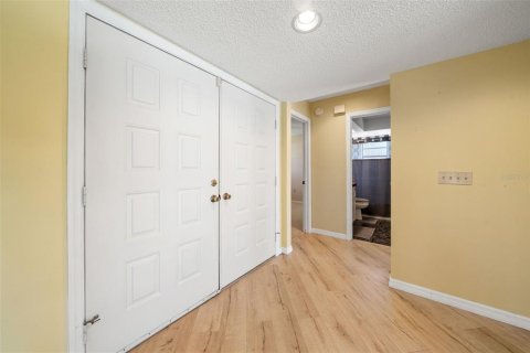 Casa en venta en Spring Hill, Florida, 3 dormitorios, 160.26 m2 № 1877218 - foto 9