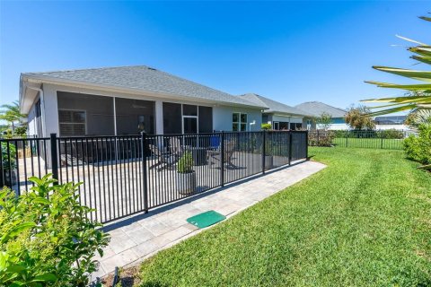 Villa ou maison à vendre à New Smyrna Beach, Floride: 2 chambres, 169.83 m2 № 1732955 - photo 30