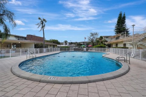 Condo in Miami, Florida, 1 bedroom  № 1698228 - photo 29