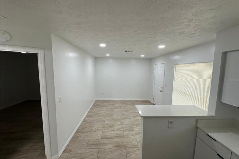 Immobilier commercial à vendre à Ocala, Floride: 11832 chambres, 97.55 m2 № 1840696 - photo 6