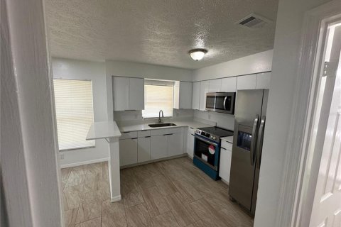 Купить коммерческую недвижимость в Окала, Флорида 11832 спальни, 97.55м2, № 1840696 - фото 10
