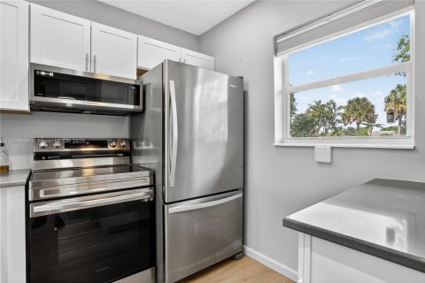 Condominio en venta en Lauderdale Lakes, Florida, 1 dormitorio, 63.55 m2 № 1945640 - foto 7