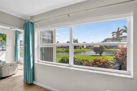 Condominio en venta en Lauderdale Lakes, Florida, 1 dormitorio, 63.55 m2 № 1945640 - foto 20
