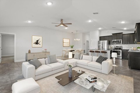 Купить виллу или дом в Парриш, Флорида 5 комнат, 159.61м2, № 2420344 - фото 3