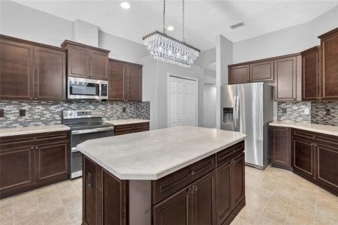 Villa ou maison à vendre à Beverly Hills, Floride: 5 chambres, 406.82 m2 № 2423760 - photo 12
