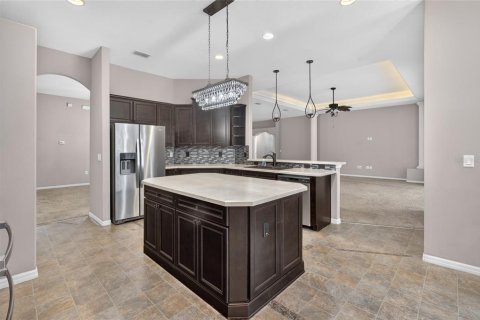 Villa ou maison à vendre à Beverly Hills, Floride: 5 chambres, 406.82 m2 № 2423760 - photo 11