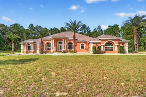 Villa ou maison à Beverly Hills, Floride 5 chambres, 406.82 m2 № 2423760
