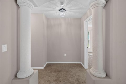 Villa ou maison à vendre à Beverly Hills, Floride: 5 chambres, 406.82 m2 № 2423760 - photo 16