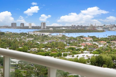 Copropriété à vendre à Riviera Beach, Floride: 3 chambres, 281.4 m2 № 2078406 - photo 17