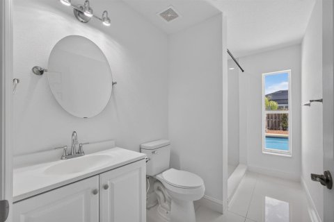 House in Port St. Lucie, Florida 4 bedrooms, 194.44 sq.m. № 2389872 - photo 24