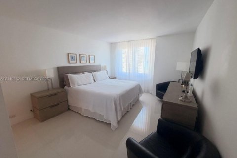 Copropriété à louer à Miami Beach, Floride: 1 chambre, 89.19 m2 № 2426579 - photo 6