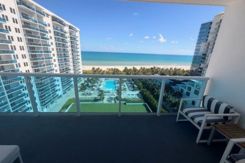 Condo in Miami Beach, Florida, 1 bedroom  № 2426579