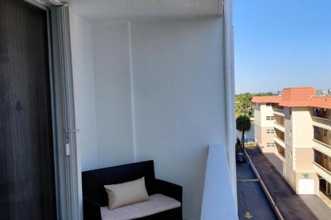 Copropriété à vendre à Hallandale Beach, Floride: 1 chambre, 78.97 m2 № 2146183 - photo 20