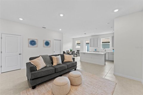 Adosado en venta en Apopka, Florida, 3 dormitorios, 163.79 m2 № 1793176 - foto 14