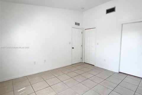 Copropriété à louer à Homestead, Floride: 3 chambres, 95.13 m2 № 1738582 - photo 5