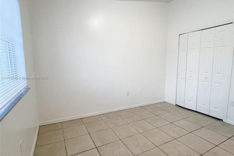 Copropriété à louer à Homestead, Floride: 3 chambres, 95.13 m2 № 1738582 - photo 10