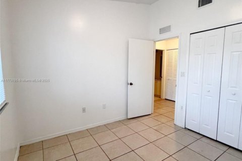 Copropriété à louer à Homestead, Floride: 3 chambres, 95.13 m2 № 1738582 - photo 9