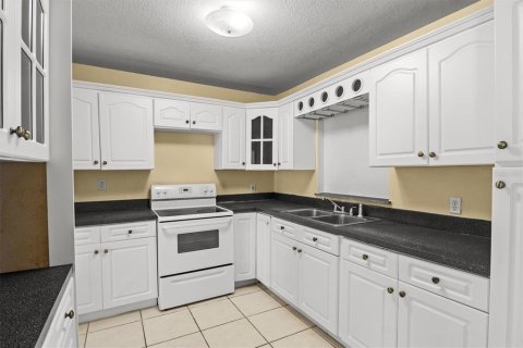 House in Wauchula, Florida 4 bedrooms, 194.91 sq.m. № 2142754 - photo 12