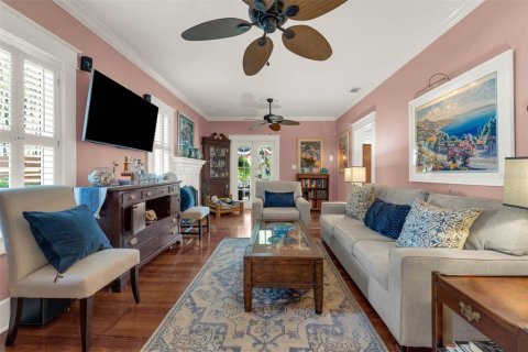 House in Orlando, Florida 2 bedrooms, 119.66 sq.m. № 1866584 - photo 8