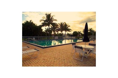 Villa ou maison à vendre à Palm City, Floride: 3 chambres, 179.39 m2 № 2087988 - photo 14