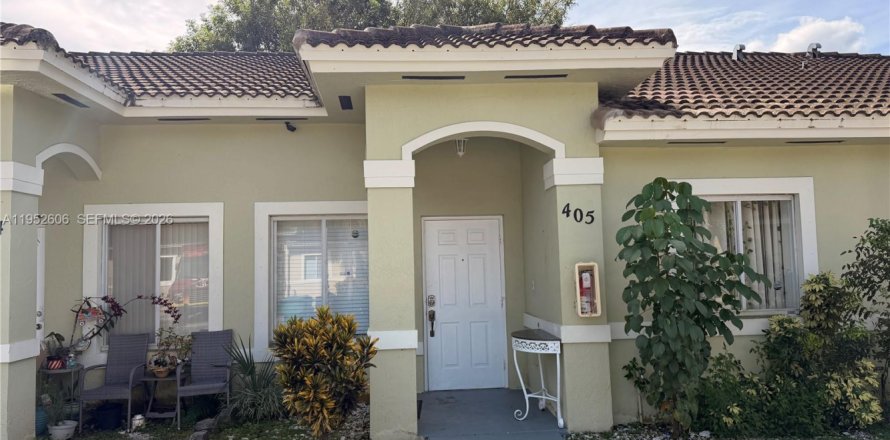 Таунхаус в Хомстед, Флорида 2 спальни, 83.43м2 № 2034102