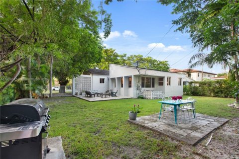 Casa en venta en Coral Gables, Florida, 3 dormitorios, 188.5 m2 № 1931411 - foto 18