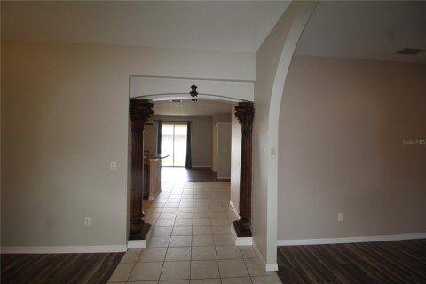 Casa en alquiler en North Port, Florida, 3 dormitorios, 189.52 m2 № 1817785 - foto 4