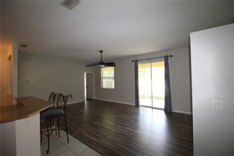 Casa en alquiler en North Port, Florida, 3 dormitorios, 189.52 m2 № 1817785 - foto 9