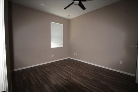 Casa en alquiler en North Port, Florida, 3 dormitorios, 189.52 m2 № 1817785 - foto 12