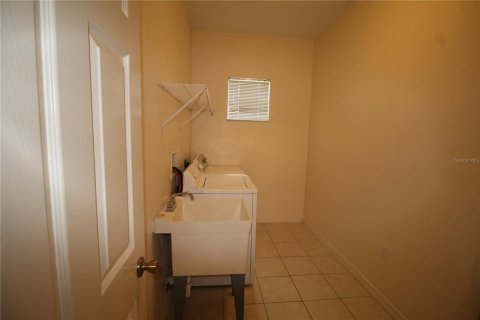 Casa en alquiler en North Port, Florida, 3 dormitorios, 189.52 m2 № 1817785 - foto 23